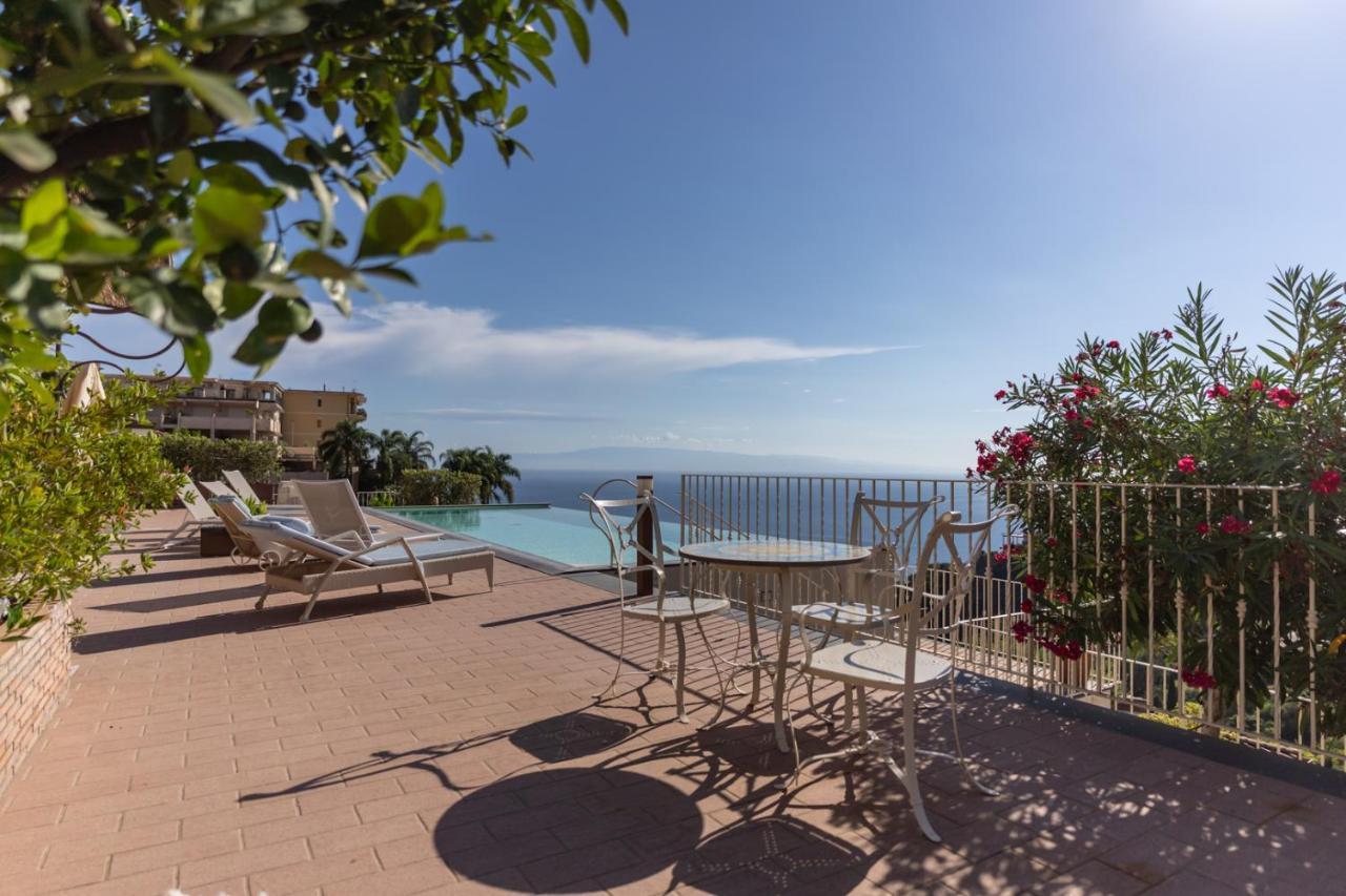 Villa Taormina Skyline Esterno foto